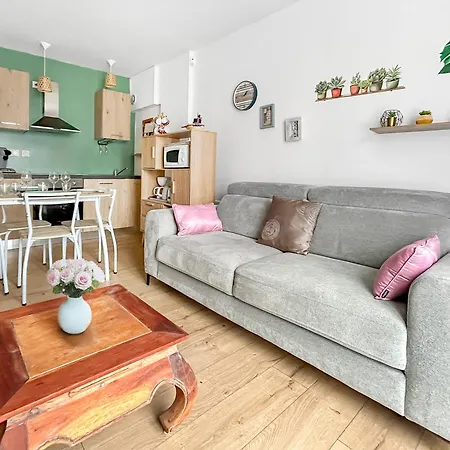 T1 Bis Cosy Avec Terrasse, Parking Et Calme Absolu * Ρουαγιάν