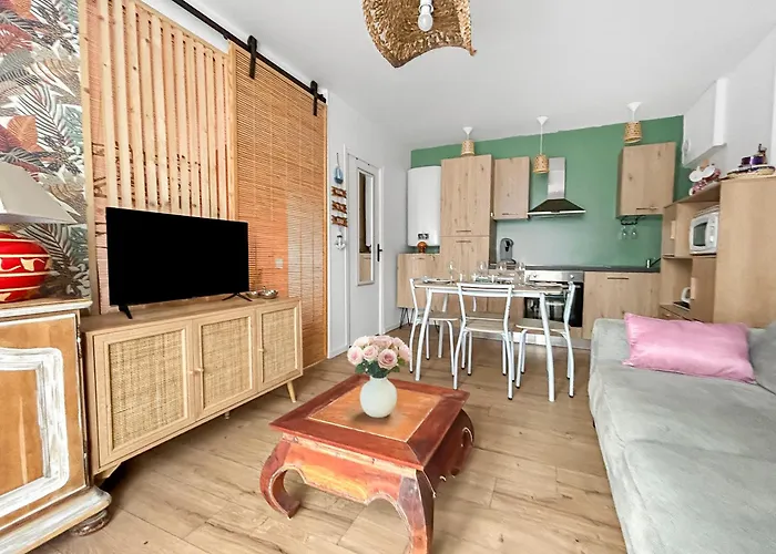 T1 Bis Cosy Avec Terrasse, Parking Et Calme Absolu * ロワイヤン