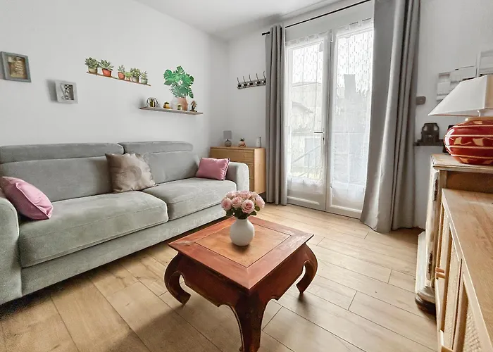 アパート T1 Bis Cosy Avec Terrasse, Parking Et Calme Absolu *